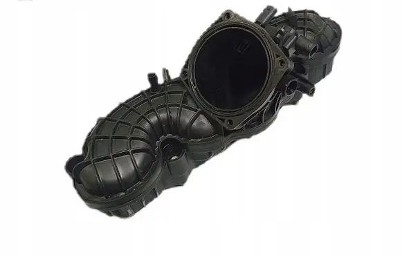 Mercedes-Benz A W176 Intake manifold A1330900537