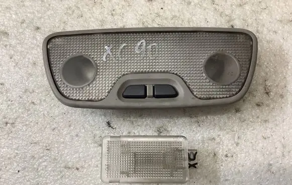 Volvo XC90 Rear seat light 39873652 30754442