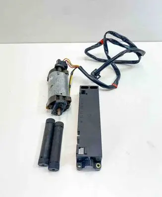 Mercedes-Benz SL R129 Seat adjustment motor 0130008035 A1298210214