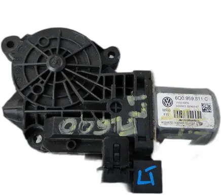 Volkswagen Polo IV 9N3 Sliding door electric window regulator 6Q0959811C