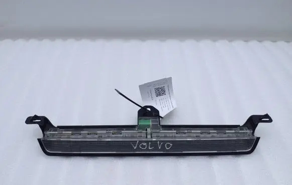 Volvo XC70 Third/center stoplight 9154505