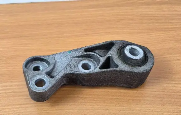 Volvo XC60 Gearbox mounting bracket 31430973