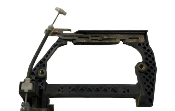 Rear door exterior handle/bracket