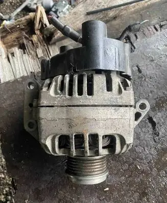 Fiat Punto (188) Generator/alternator 51718499