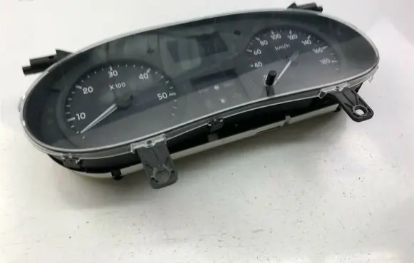 Renault Master II Speedometer (instrument cluster) P8200359416H G1033