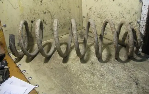 Peugeot Expert Rear coil spring