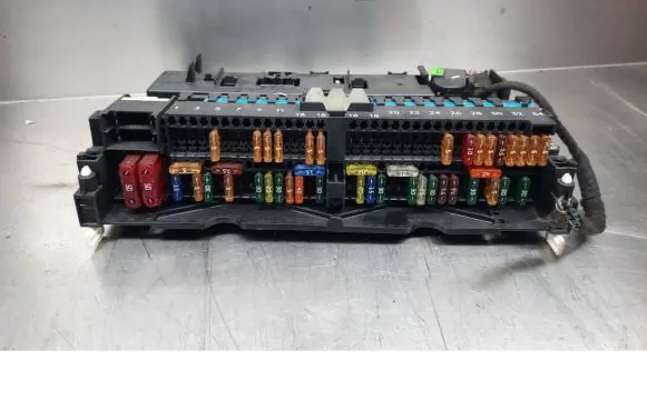 BMW X3 E83 Fuse box set
