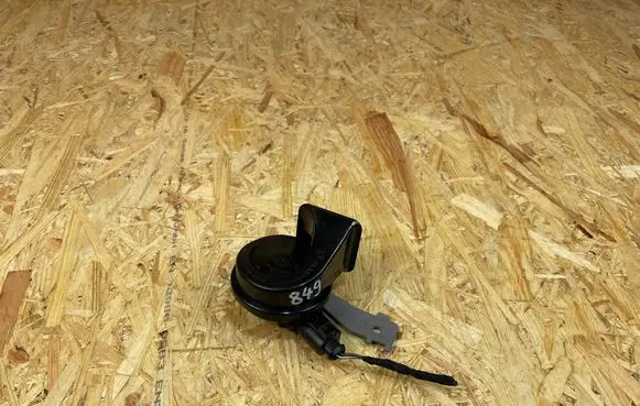 Audi A6 S6 C8 4K Horn signal 4KE951223