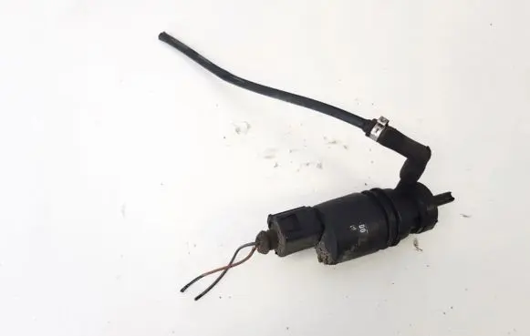 Audi A4 S4 B5 8D Windscreen/windshield washer pump