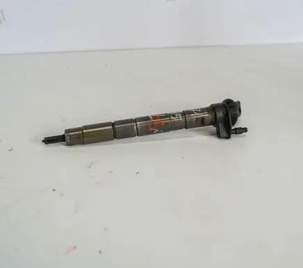 Audi A6 S6 C6 4F Fuel injector 059130277AH