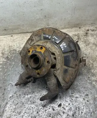 Skoda Octavia Mk2 (1Z) Front wheel hub