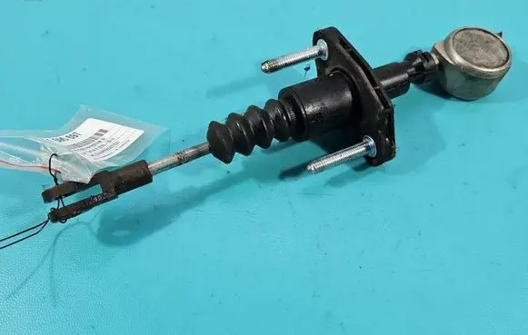 Opel Zafira B Clutch slave cylinder 90581565 IMPRK1595697