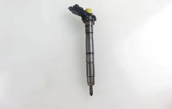 Audi A6 S6 C6 4F Fuel injector 0445115019 059130277R