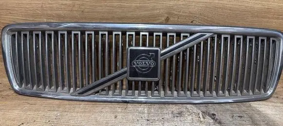 Volvo S70 V70 V70 XC Front grill 9151669