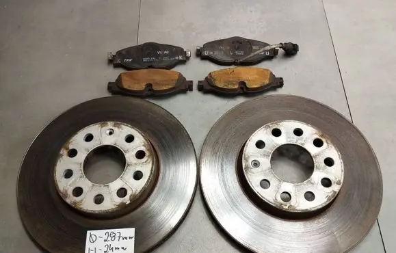 Audi A3 S3 8V Front brake disc
