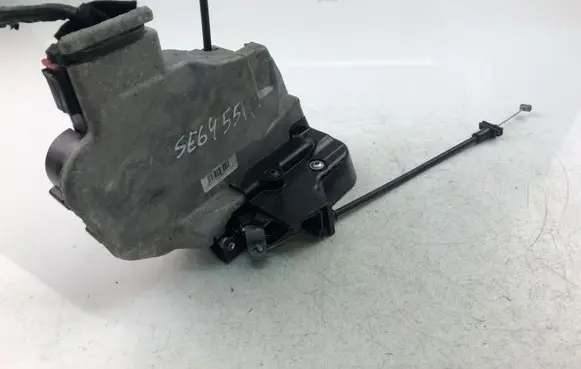 Volvo S40 Rear door lock 30799338