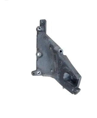 Mercedes-Benz CLS C218 X218 Engine mounting bracket A2782234904