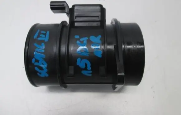 Renault Laguna III Mass air flow meter