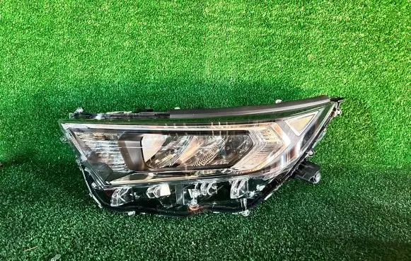 Toyota RAV 4 (XA50) Headlight/headlamp