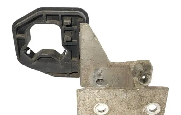 BMW 1 F20 F21 Radiator mount bracket 7600541