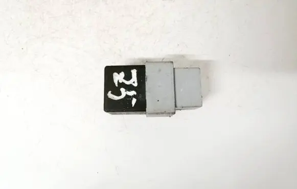 Mitsubishi Space Star Other relay mb953394