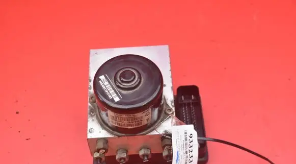 Volvo XC90 ABS Pump P30793446
