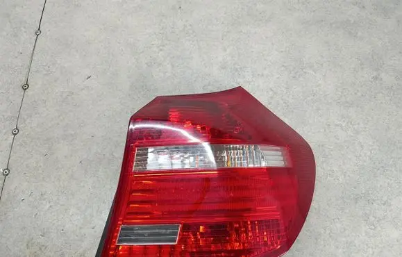 BMW 1 E81 E87 Rear/tail lights 7164956
