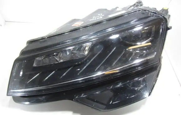 Skoda Karoq Headlight/headlamp 57B941015D 0021590402 090201040