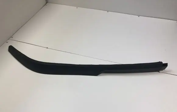 Opel Vectra C Front bumper lip 1400357 13204667