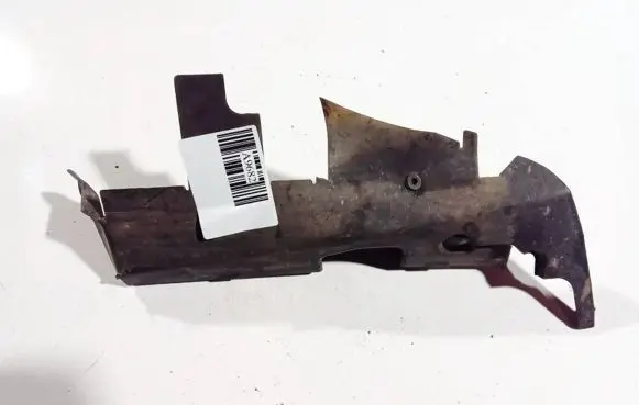 Audi A4 S4 B5 8D Air intake duct part 8d0121283