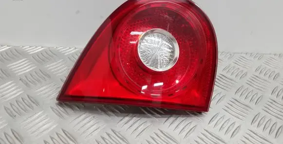Volkswagen Golf V Tailgate rear/tail lights 1K6945093F