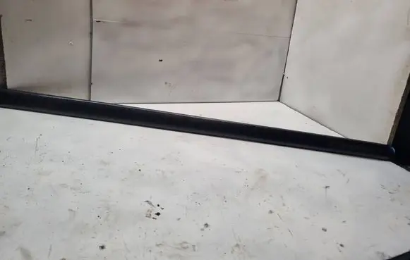 Mercedes-Benz ML W163 Front door trim (molding) 1636900162