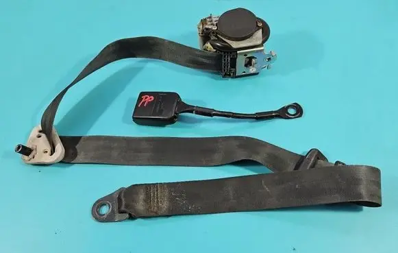 Peugeot Expert Front seatbelt 8363400 IMPRK1565112