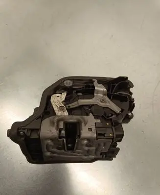 BMW 2 F45 Rear door lock A046465 18283810
