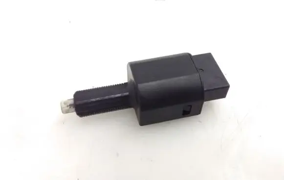 Toyota Avensis T270 Brake pedal sensor switch 3103C57 01365