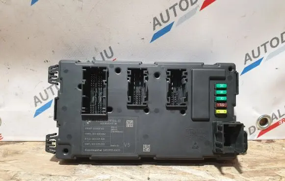 BMW 4 F32 F33 Central body control module 9329704 61359329704