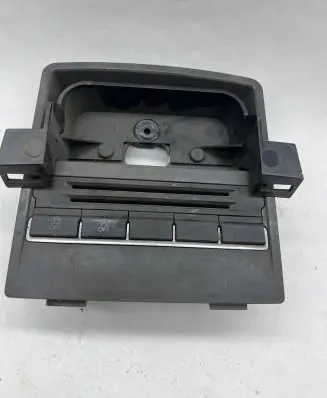 Traction control (ASR) switch