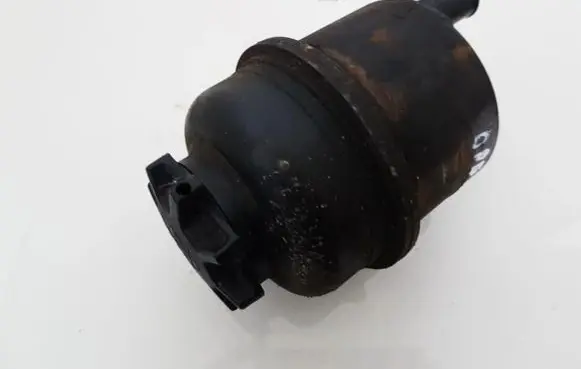 Power steering fluid tank/reservoir