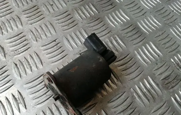 Renault Laguna II EGR valve 7700107797B