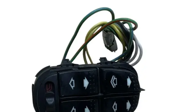 Ford Focus Electric window control switch 03162202 98AG14A132