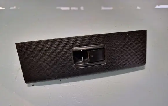 Toyota Corolla Verso AR10 Electric window control switch