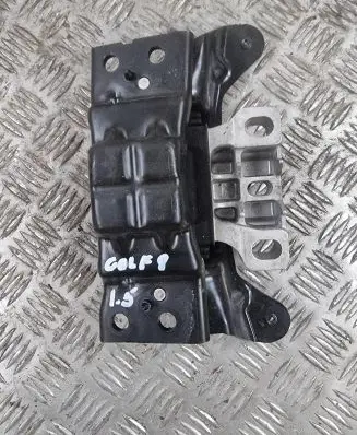 Volkswagen Golf VIII Engine mount bracket 5Q0199555BG 11012022 9VP1T37LM