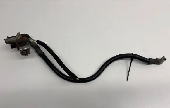 Ford Focus Negative earth cable (battery) 17383900