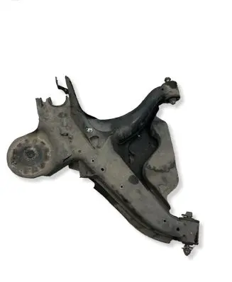 Mercedes-Benz V Class W447 Rear upper control arm/wishbone A4473530300