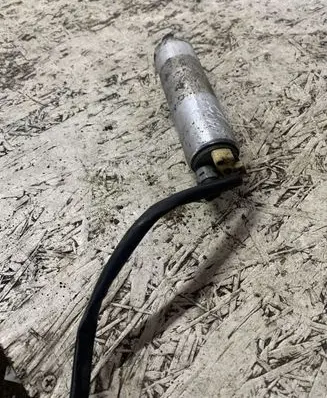 Audi A4 S4 B8 8K Fuel injection high pressure pump