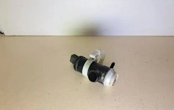 Subaru Outback Windscreen/windshield washer pump
