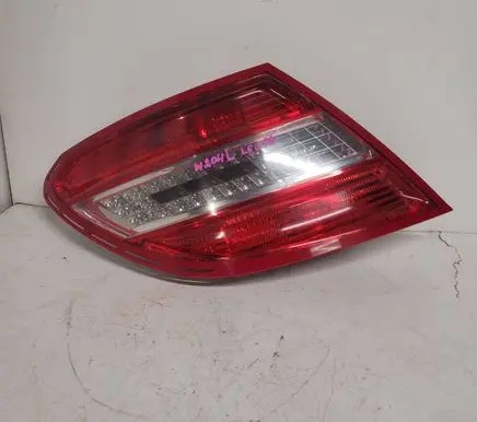 Mercedes-Benz C W204 Rear/tail lights 2048201964 A2048201964
