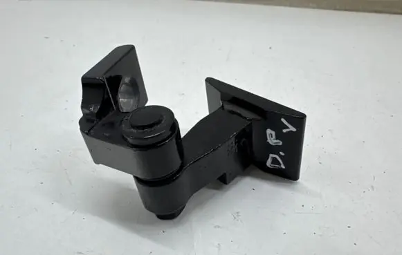 BMW 1 F40 Front door upper hinge 5A1FCA8