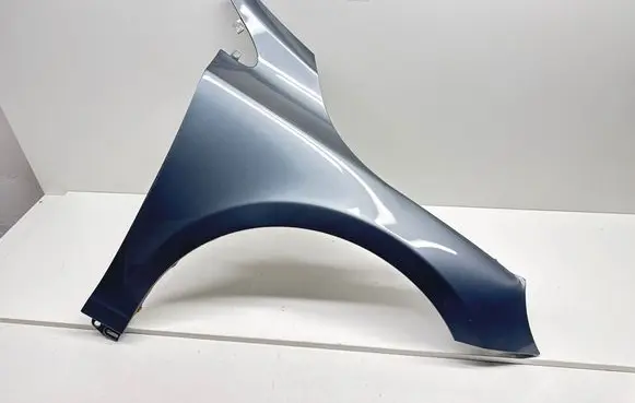 Volvo V40 Fender