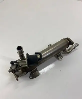 Skoda Superb B6 (3T) EGR valve cooler 03L131512B 2152714